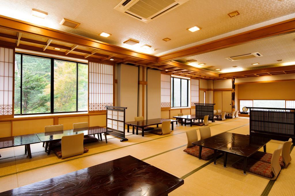 雫石町 革著旅馆酒店 外观 照片