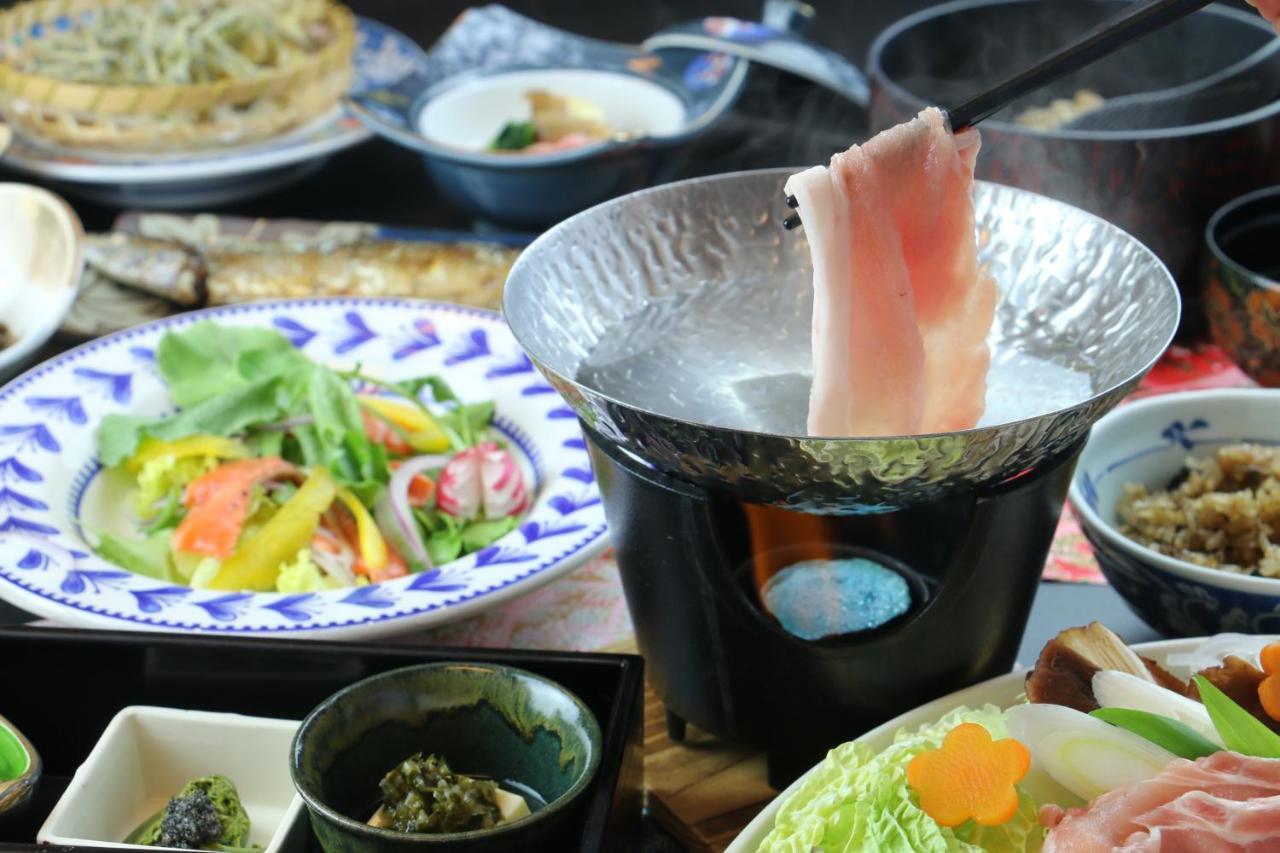 雫石町 革著旅馆酒店 外观 照片